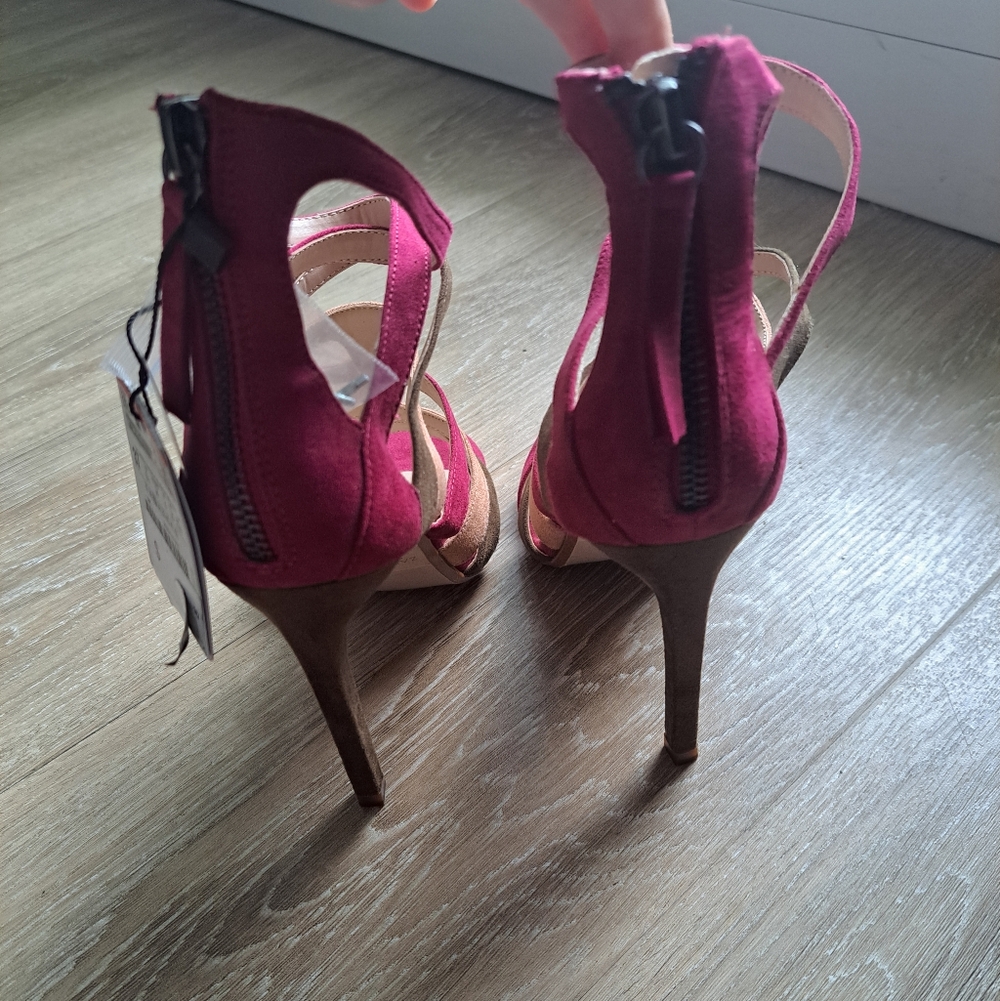 Zara Strappy Sandals size 37-6.5 - Picture 4 of 10